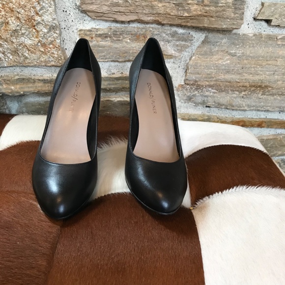 EUC Donald Pliner Pumps - Picture 2 of 5